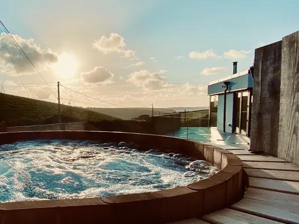 Rockpool Hot Tub sunset
